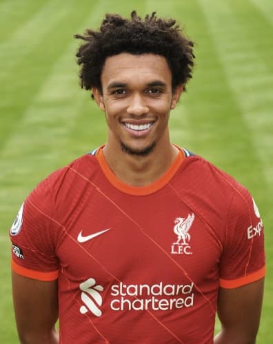 特伦特·亚历山大-阿诺德