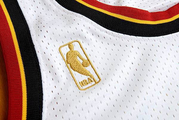 NBA 50 周年的纪念图章