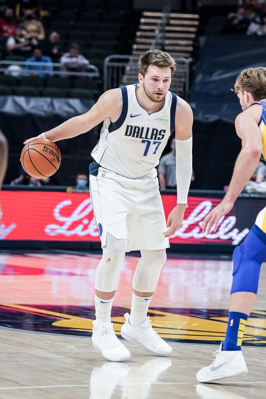 波神波尔津吉斯归位!连手大三元金童胜步行者