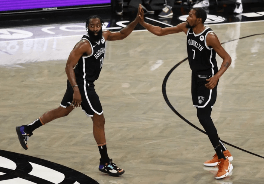 篮网哈登、杜兰特KD合作无间,搭档两战合拿138分