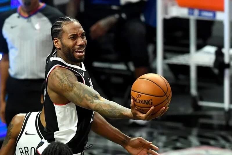 NBA哈登没假摔，伦纳德进攻犯规属实