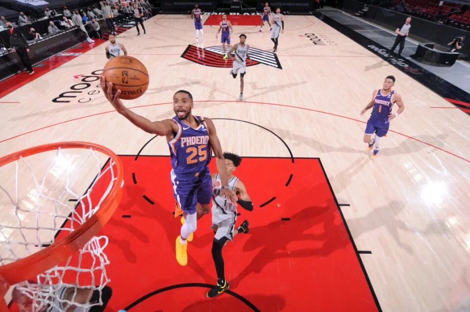 防守专家布里奇斯Mikal Bridges蜕变全能王，太阳升起的秘密武器？