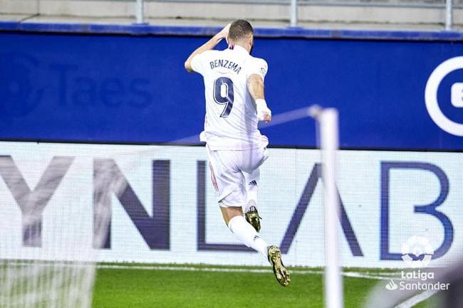  本泽马传射，皇马3-1夺4连胜