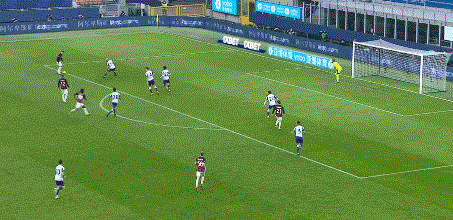 特奥左路回敲，恰尔汉奥卢突入禁区左侧距门14米处左脚斜射击中右门柱！托纳利在门前20米处低射被德拉戈夫斯基没收。