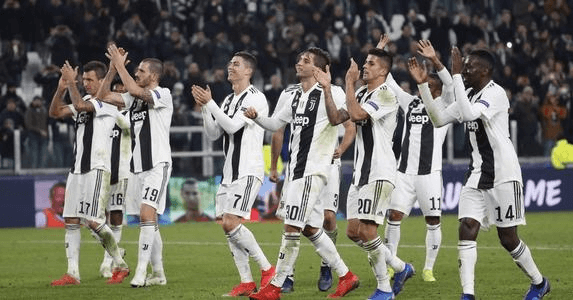 虽然尤文在这场比赛中有16次的射门的机会，但是后面只是进了一个球相比贝内文托的8次射门就有1次的进球就特别逊色了。