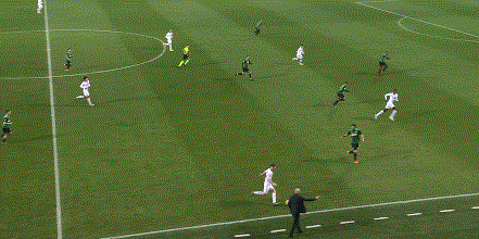  AC米兰第26分钟扩大优势