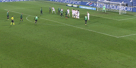 贝拉尔迪禁区弧左脚任意球入右下角